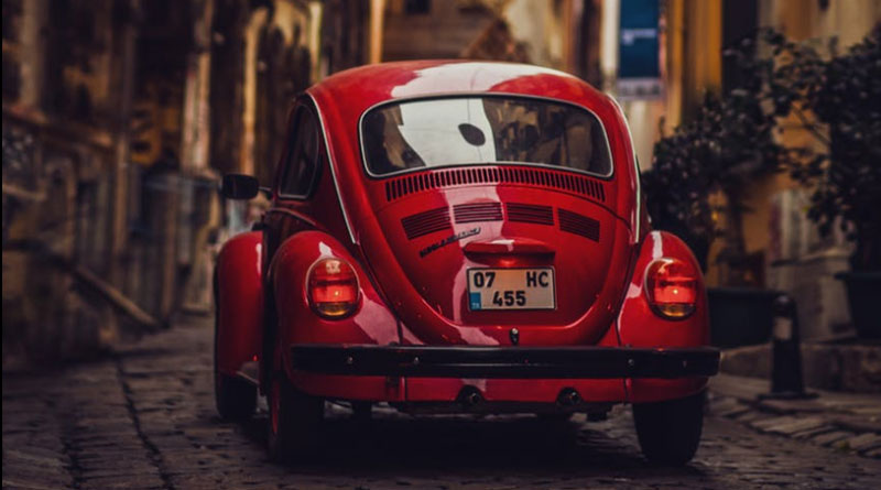 New airplane seat design will make it easier to sleep in economy 2